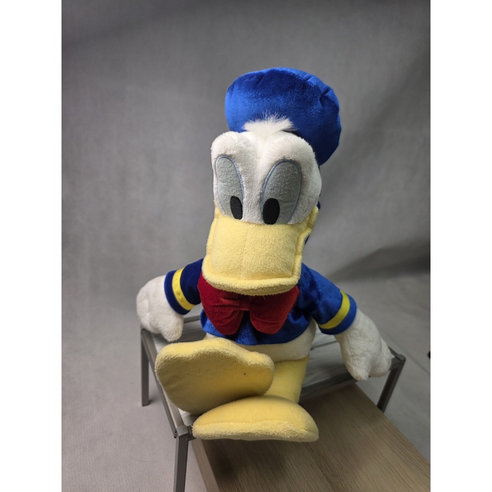 Authentic Disney Store Exclusive Donald Duck Plush Toy Genuine Original 16" Hat